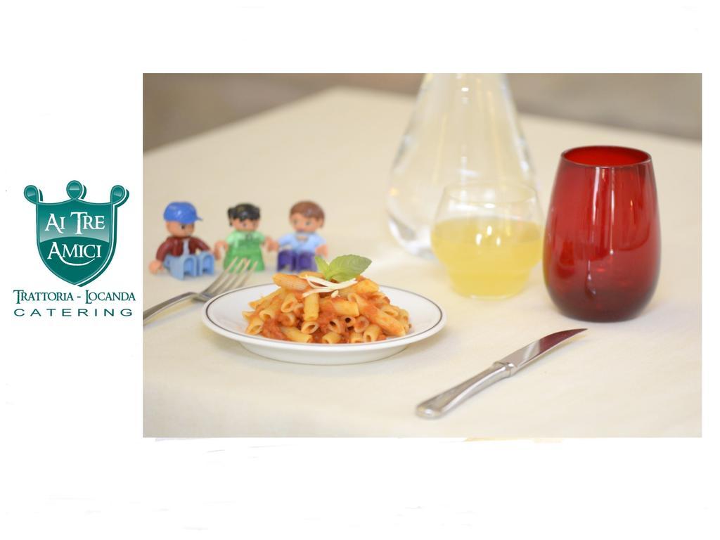 Trattoria Locanda Ai Tre Amici Mortegliano المظهر الخارجي الصورة